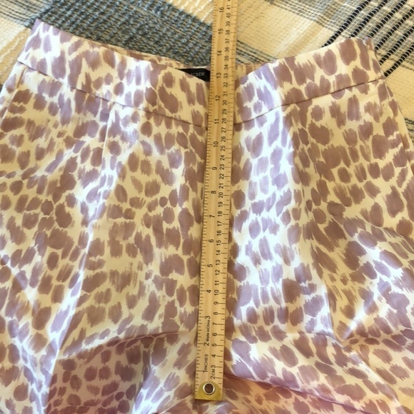NWT J Crew Pleated Linen Blend Wide Leg Pants Sz 8 Lilac Giraffe Print Lined - Picture 8 of 11